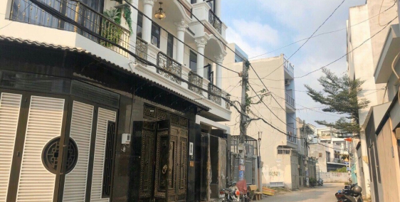 Bán nhà phố đường số 22, P. Linh Đông, Thủ Đức. Cách đường Phạm Văn Đồng 500m. G