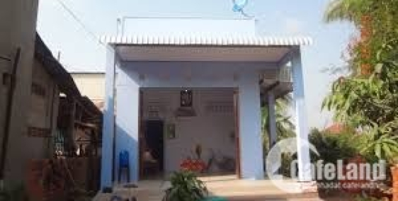 Chính chủ cần bán nhà mới xây kiến trúc 2020 đường ĐT-745 100TC- SHR