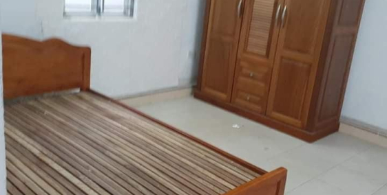 Nhà Cấp 4 lô góc đường Kim Giang, Hoàng Mai  54m2, mặt tiền 5.8m, giá 1.8 tỷ.