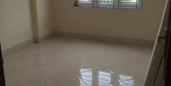 Nhà Đại Từ, Hoàng Mai 40m2x5T, MT 3.5m, gần phố, ở luôn, giá 2.45 tỷ.