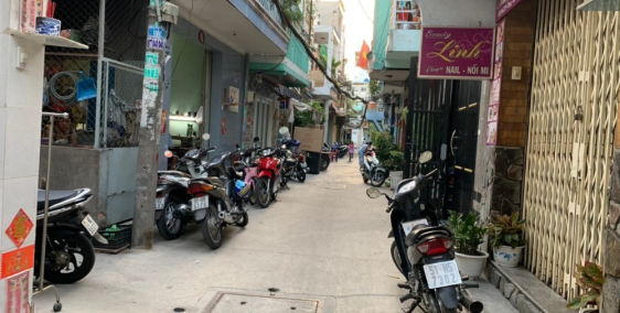 Nhà Cách Mặt Tiền 3 Căn. đường Lê Đại Hành, Q11. Dtsd 31m2. Giá 2.25 Tỷ