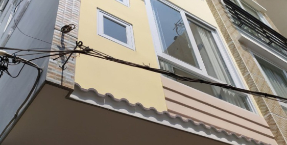 Nhà LÔ GÓC 4 tầng, 7 phòng Phan Xích Long 48m2 (4x12) 6.8 Tỷ