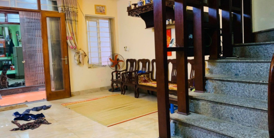 Chỉ Hơn 2 tỷ nhà 5 Tầng,Ở Ngay,3 Bước ra mặt Oto Chánh,Triều Khúc-Thanh Xuân.