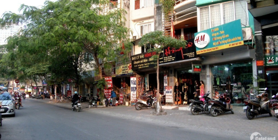 Cần bán nhà 5 tầng Phố Vũ Tông Phan, 3 mặt thoáng cách phố 10m, Ngõ rộng 3m