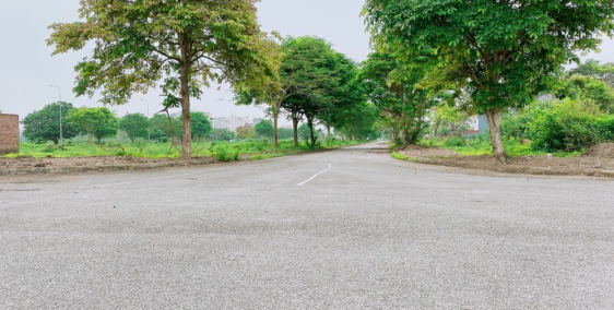 Đất nền trung tâm quận chỉ 12 triệu/m2. Lh 0973343192