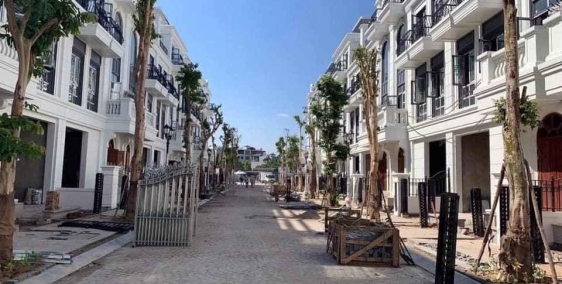 Bán mảnh Liền kề phố Tân Mai, trung tâm Q.Hoàng Mai 107m2, mt 5m chia ô bàn cờ