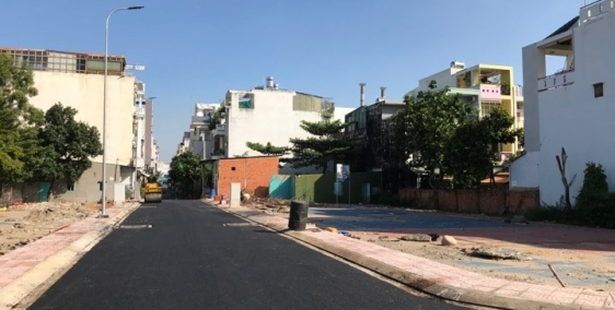 Chính Chủ bán gấp lô đất 4x18 Xây Dựng Tự Do,Ngay Lê Văn Quới-Bình Tân