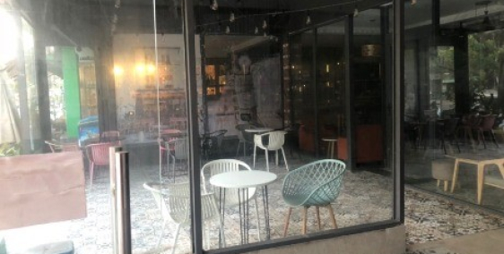 Cho thuê nhà đường lê đình lý lô gốc 2 mặt tiền hải châu,vị trí nhà đẹp giá rẻ