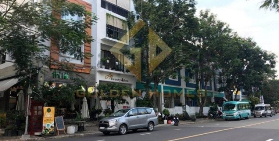 Cho thuê nguyên mặt bằng kinh doanh góc 2 mặt tiền đường Phạm Văn Nghị TP HCM