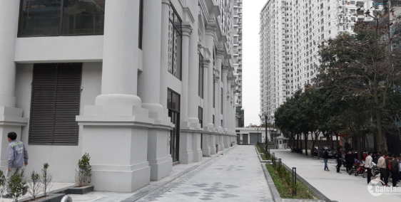 Cho thuê tầng 1 lô góc vị trí đẹp nhất tòa nhà mặt đường ngã 4 Trần Hữu Dực