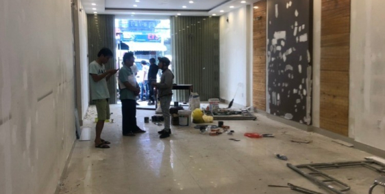 Cho thuê nhà đường phan đăng lưu 3 tần diện tích 155 m2 giá 25 triệu