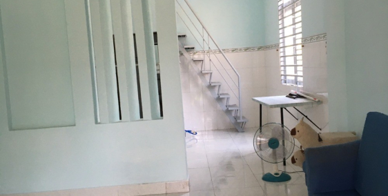 Cho thuê nhà NC 4m*10m, 5.5tr/tháng, 1 trệt 1 lầu, Đường 49, P.HBC