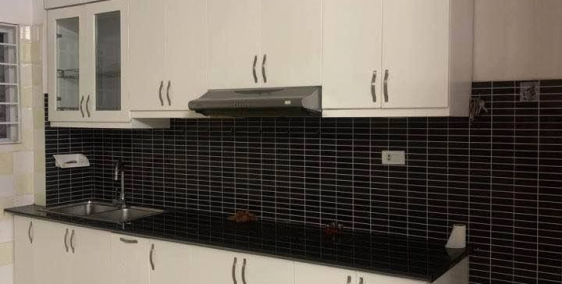 Bán nhà Giảng Võ 3.35 tỷ, 34M x 4 Tầng. 0392899109.