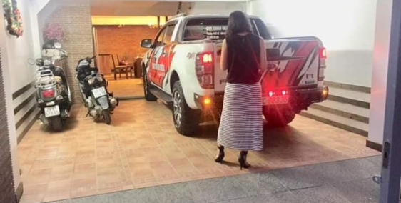 Bán gấp Biệt thự Nguyễn Khánh Toàn, garage oto, 80m2x5T, Nội thất Châu Âu