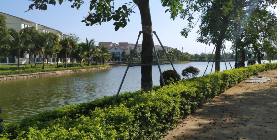 Cần bán gấp căn biệt thự đơn lập 2 mặt tiền, gần hồ Nam An Khánh vị trí đẹp