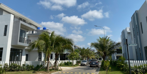 Nhà mặt tiền ,ngay Cầu XÁNG 182m2 chỉ 2 ty4/căn-Sổ riêng  tặng STK 30tr