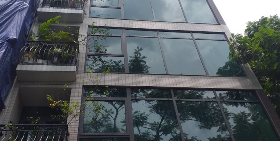 Nhà Mặt Hồ Trúc Bạch 80m, 4T, MT 4.5m, KD Khách Sạn, Cà Phê, Giá 24 Tỷ.