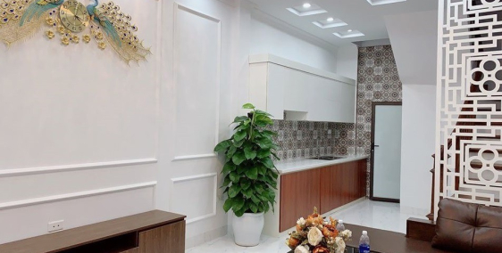 Cần bán nhà Nguyễn Khang,38m2 X 4 Tầng, nhỉnh 2 tỷ.