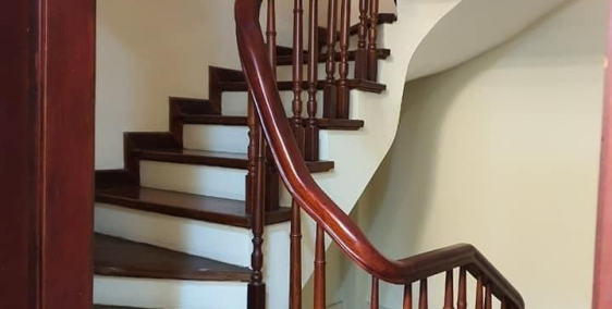 BÁN GẤP NHÀ ĐẸP Ở LUÔN HỒ ĐẮC DI, ĐỐNG ĐA, NGÕ THÔNG RỘNG, 35M2 4 TẦNG 3.1 TỶ