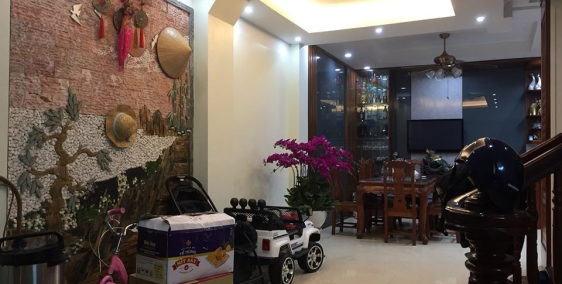 Nhà Chùa Bộc, 72m, hai mặt ngõ, ngõ to như phố, ô tô tránh giá êm nhỉnh 12 tỷ