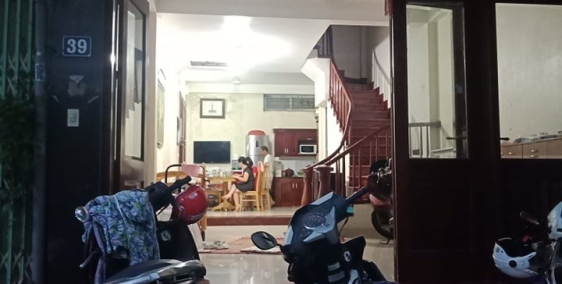 Mặt tiền lớn, đường 17m, Văn La Hà Đông, dt 50m x 5 tầng, hơn 5 tỷ