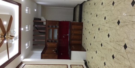 Ngõ to ô tô vào nhà 180m/5 tầng mới tiện kd