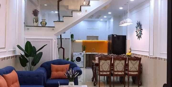 Nhà trung tâm quận 10, Lý Thái Tổ, P.9, Quận 10. Giá 4,8 tỷ