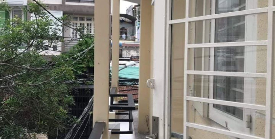 CHÀO MỚI 6.7 TỶ - Hòa Bình Quận 11 HẺM 10 MÉT XE HƠI ĐỖ CỬA QUAY ĐẦU