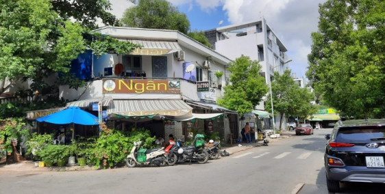 Bán nhà góc 2 mặt tiền kinh doanh 5x22m đối diện trường Nguyễn Thị Thập Quận 7