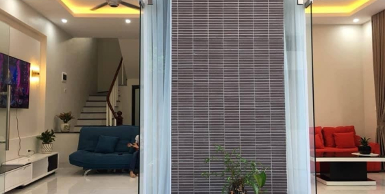 Mặt phố Thụy Khuê giá 3.5 tỷ, 16mx4 tầng, kinh doanh buôn bán tốt