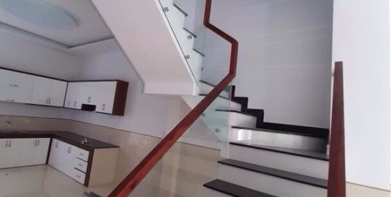 Cần bán căn nhà Hoàng Nam II, DT 100m2, GIÁ 2tỷ 5