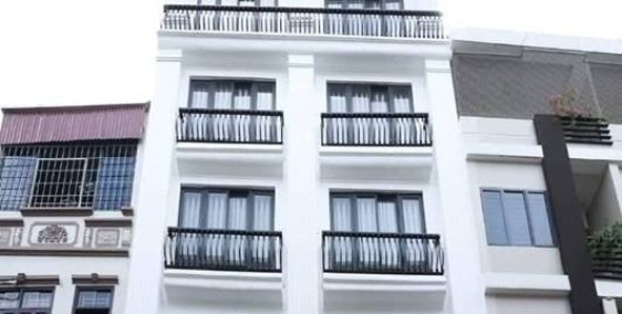 Siêu phẩm MP Phạm Văn Đồng, KD, VP, dt 70m2*7T, mt 5m, nhỉnh 10 tỷ, Bắc Từ Liêm