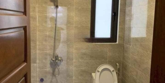 BÁN NHÀ_5 TẦNG THANG MÁY_QUẬN CẦU GIẤY_Ô TÔ ĐỖ CỬA