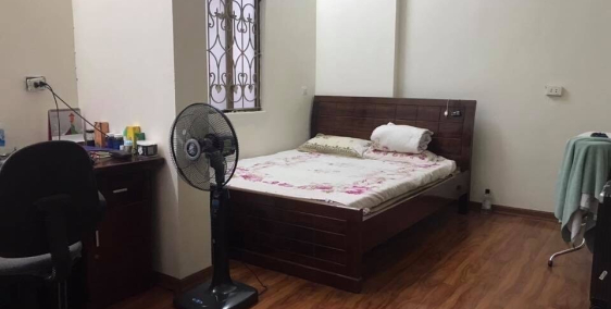 Cần bán nhà 3 tầng đường Đặng Văn Ngữ - Đống Đa  Sổ đỏ diện tích 30m2, 2 mặt ngõ