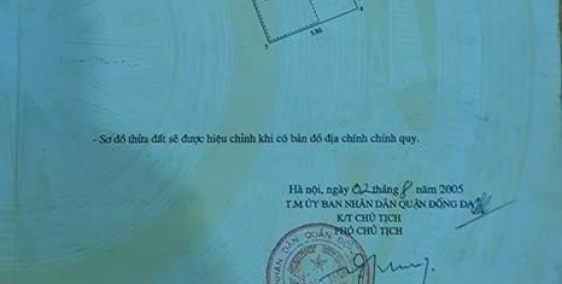 Bán gấp nhà Thịnh Quang  55m, 4 tầng, mặt tiền 5.5 m giá 3.75 tỷ.