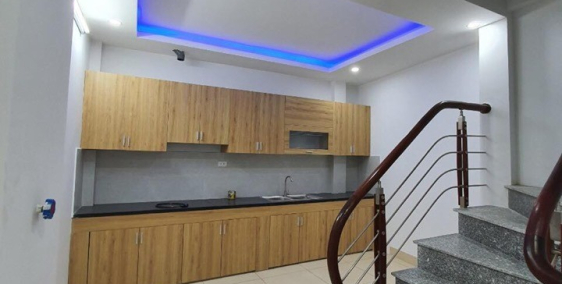 Bán nhà 3 tầng rộng 40m2 phường Biên Giang