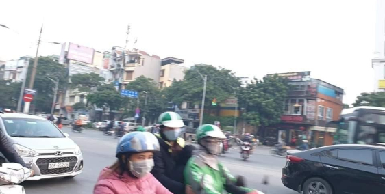 Mặt Phố Trần Khát Chân, kinh doanh đỉnh, 44m, mặt tiền 4.5m, 16.8 tỷ.