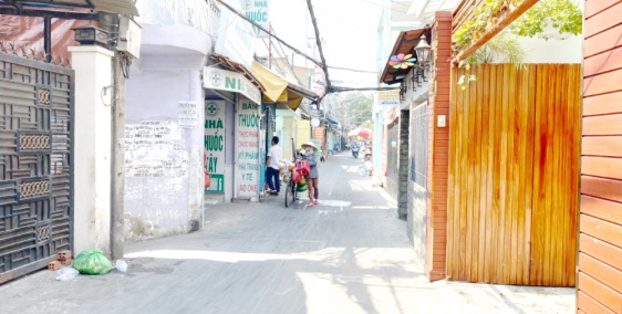 Bán nhà hẻm 157 Dương Bá Trạc Phường 1 Quận 8 + Diện tích: 4.25 x 10m (NH 5.4m)