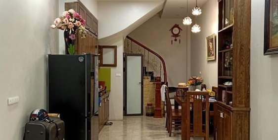 bán nhà đẹp, gần Ngã Tư Sở, 36m, 4 tầng. Giá 3.2 tỷ.