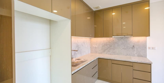 Cho thuê căn hộ cao cấp Kingdom101 2PN full nội thất có ban công. Giá 17tr/tháng