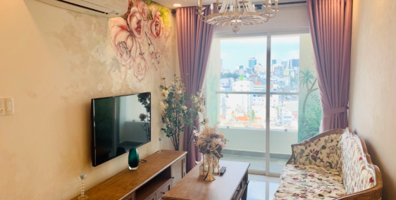 Cho thuê căn hộ 2PN Terra Royal quận 3