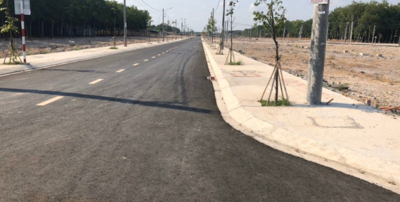 ĐẤT MẶT TiỀN siêu đẹp giá rẻ SÁT BECAMEX chỉ 600tr