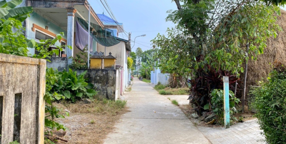 Bán đất kiệt Nguyễn Lộ Trạch giá rẻ bất ngờ