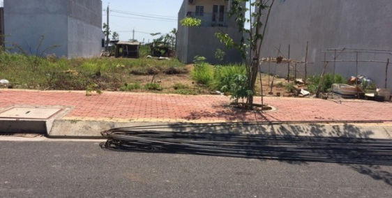 Cần bán gấp 60m2 MT đường Đinh Đức Thiện, SHR, Liên hệ: 0777.117.918 ( Ms.Mai)