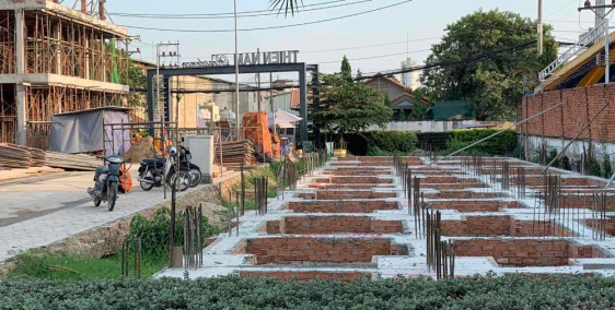 Chuyển nhượng nền đã có sổ, có sẵn móng quận 12