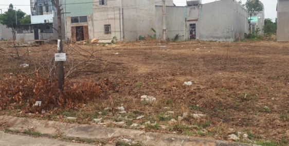 Kinh doanh thua lỗ, tôi bán gấp lô đất 150m2, đất nằm mặt tiền đường 16m ,SHR.