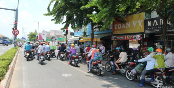 VỊ TRÍ CÓ 1-0-2, CHO THUÊ MẶT BẰNG NGAY NGÃ 5 PHẠM VĂN ĐỒNG