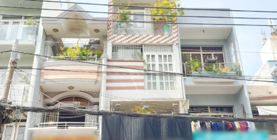 Cho thuê nguyên căn mặt tiền đường Hưng Phú P9 Quận 8