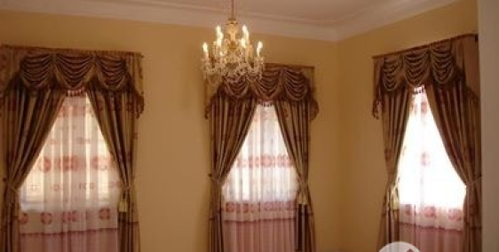 Cho thuê nhà làm trung tâm chăm sóc sức khỏe quận Tây Hồ.