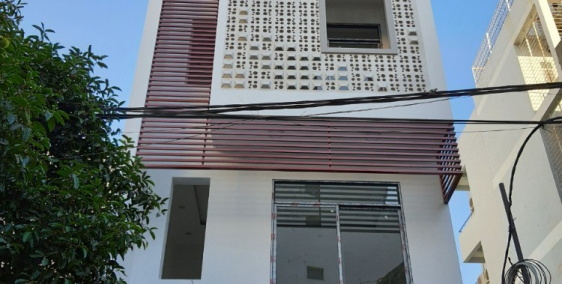 Cho thuê nhà nguyên căn, mới xây để KD khách sạn Lê Trọng Tấn Vũng Tàu